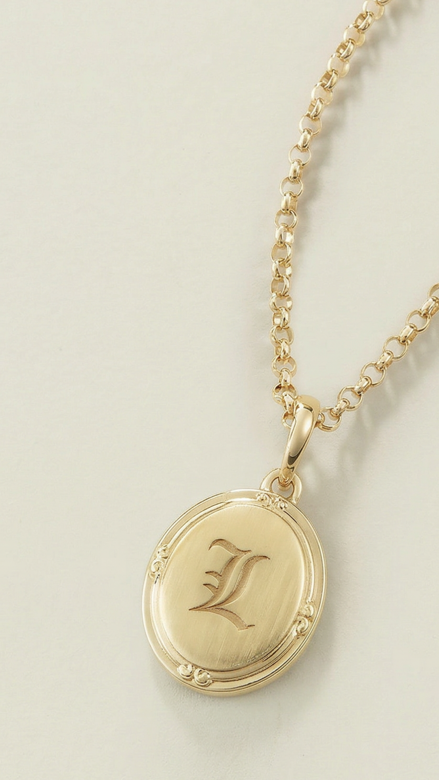 The Heirloom Pendant